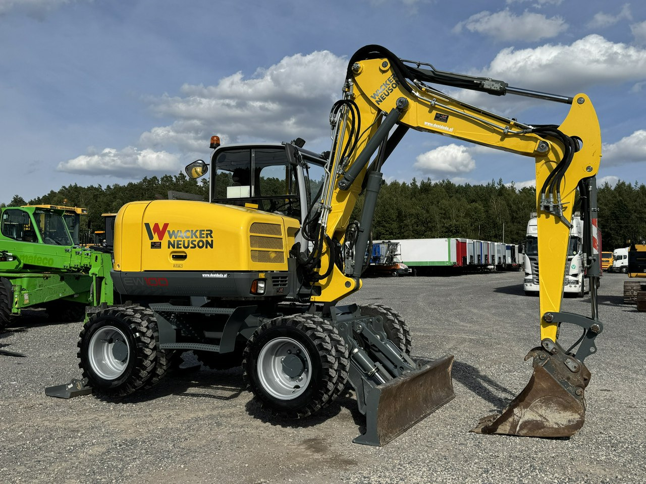 Wacker Neuson EW100 Pług + Podpory 10 ton Szybkozłącze Klimatyzacja - Багер на тркала: слика 1 Wacker Neuson EW100 Pług + Podpory 10 ton Szybkozłącze Klimatyzacja - Багер на тркала: слика 1