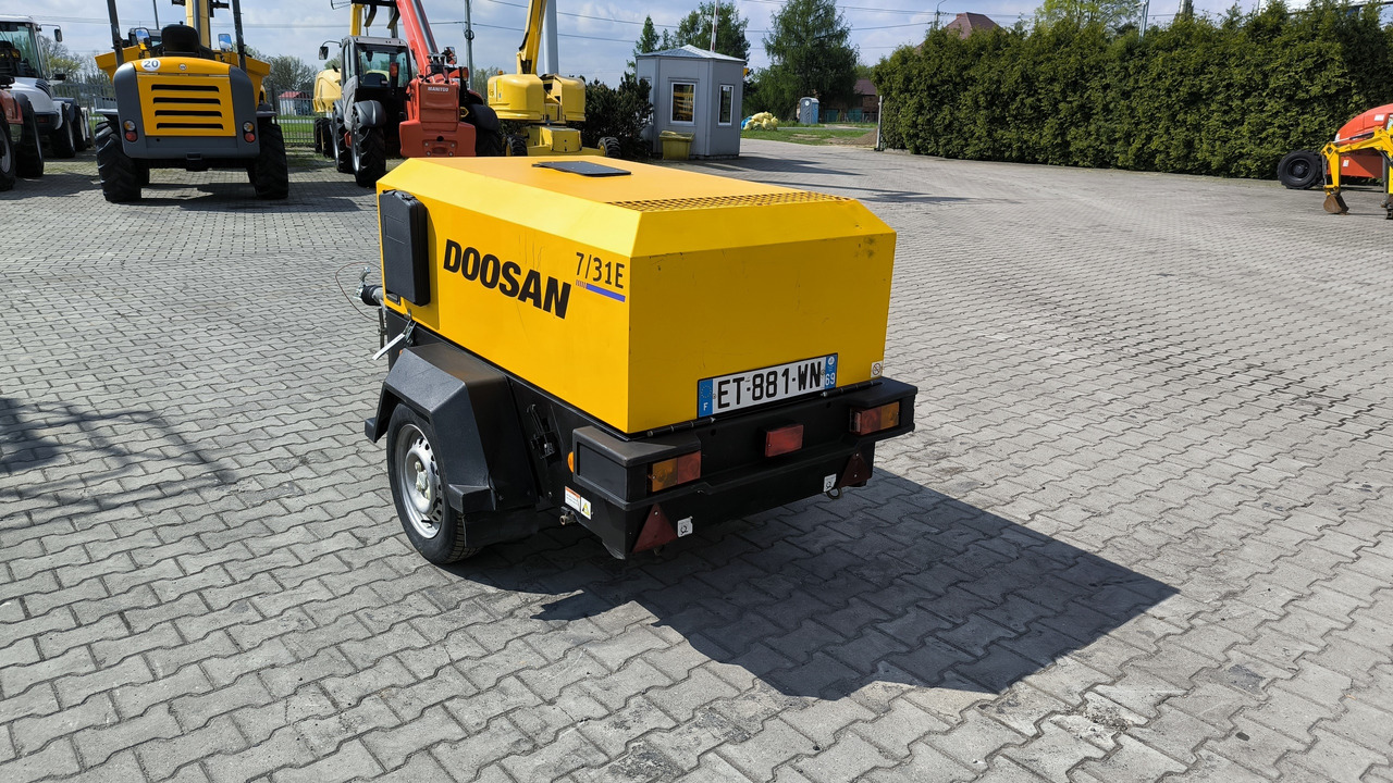 DOOSAN 731E - Компресор за воздух: слика 4 DOOSAN 731E - Компресор за воздух: слика 4