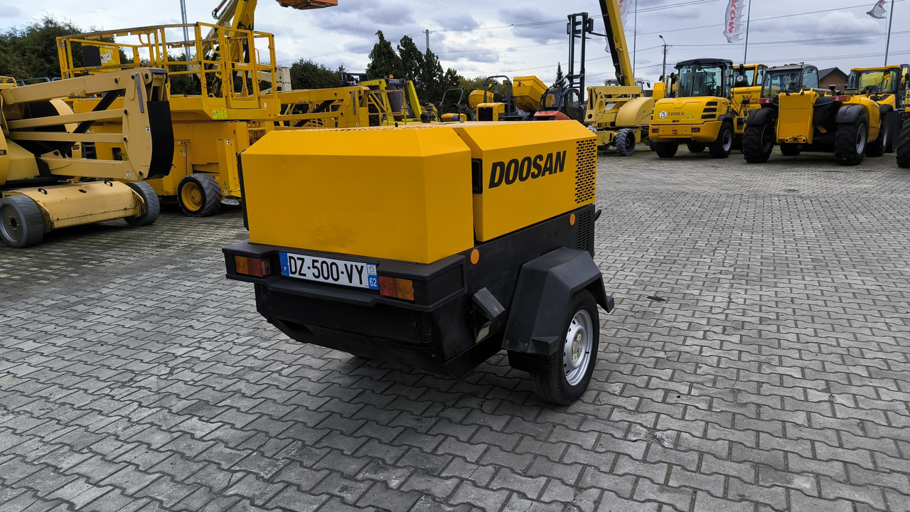 DOOSAN 741 - Компресор за воздух: слика 4 DOOSAN 741 - Компресор за воздух: слика 4