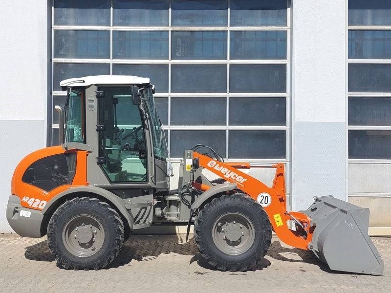 Atlas AR 420 - Компактен натоварувач: слика 5 Atlas AR 420 - Компактен натоварувач: слика 5