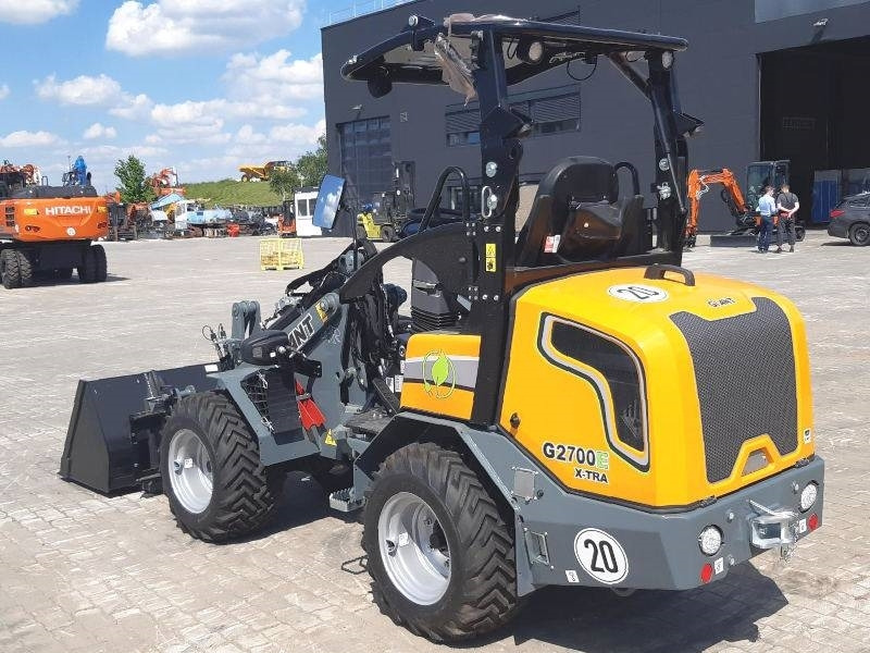 Giant G 2700 E X-Tra Elektro / electric - Компактен натоварувач: слика 3 Giant G 2700 E X-Tra Elektro / electric - Компактен натоварувач: слика 3