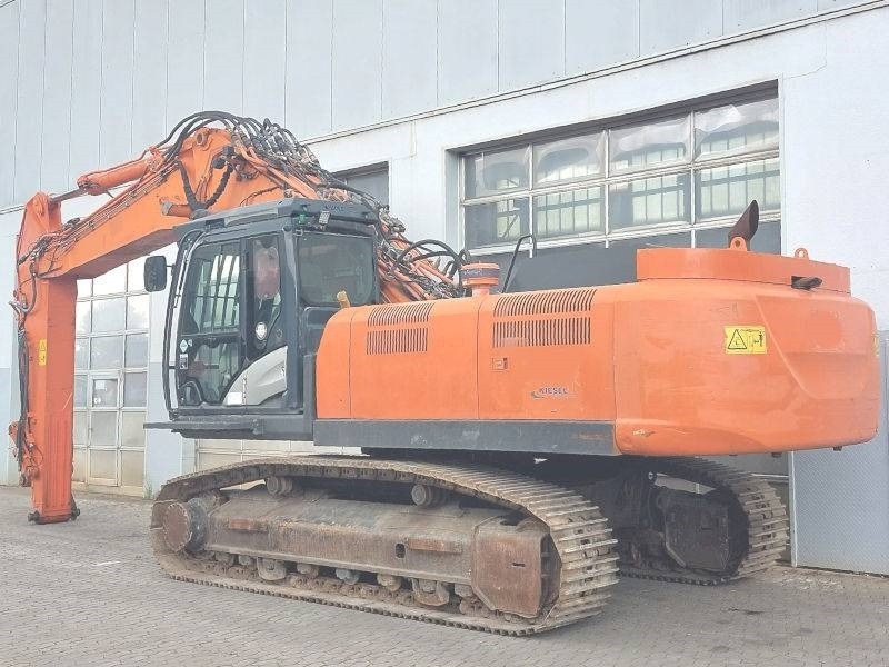 Hitachi KTEG KMC350-5 - Багер за уривање: слика 3 Hitachi KTEG KMC350-5 - Багер за уривање: слика 3