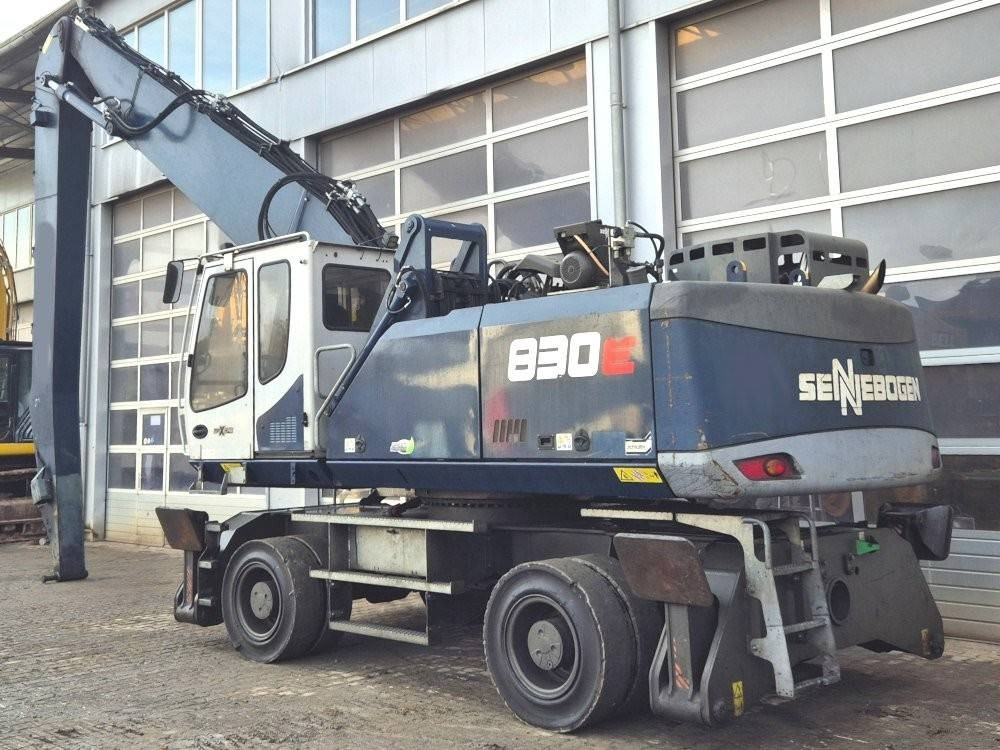 Sennebogen 830 E - Справувач со отпад/ Индустрија: слика 3 Sennebogen 830 E - Справувач со отпад/ Индустрија: слика 3
