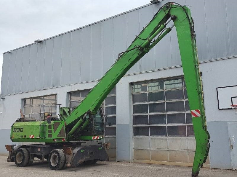 Sennebogen 830 - Справувач со отпад/ Индустрија: слика 4 Sennebogen 830 - Справувач со отпад/ Индустрија: слика 4