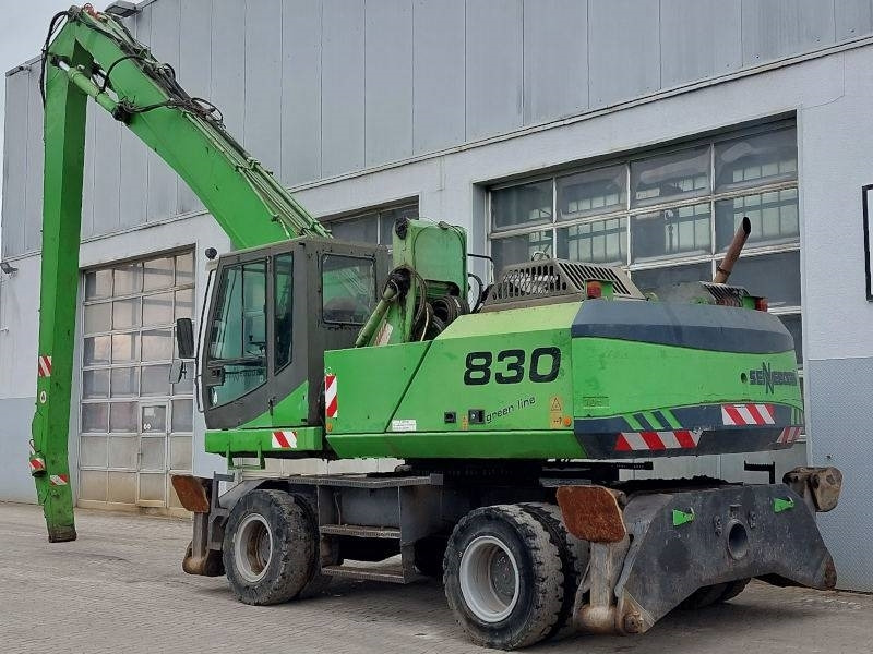 Sennebogen 830 - Справувач со отпад/ Индустрија: слика 3 Sennebogen 830 - Справувач со отпад/ Индустрија: слика 3