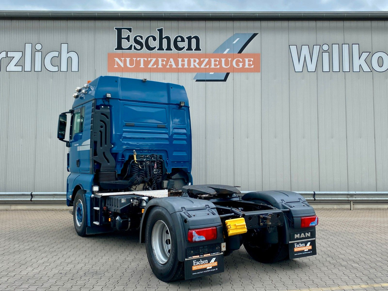 MAN TGX 18.480 BLS| XLX*2x Hydraulik*Intarder*Kamera - Камион влекач: слика 3 MAN TGX 18.480 BLS| XLX*2x Hydraulik*Intarder*Kamera - Камион влекач: слика 3