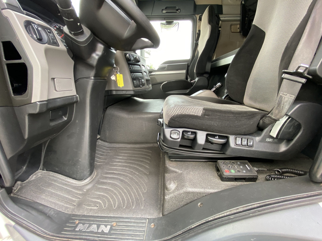 MAN TGL 12.250 4x2 BL - Камион со церада: слика 4 MAN TGL 12.250 4x2 BL - Камион со церада: слика 4