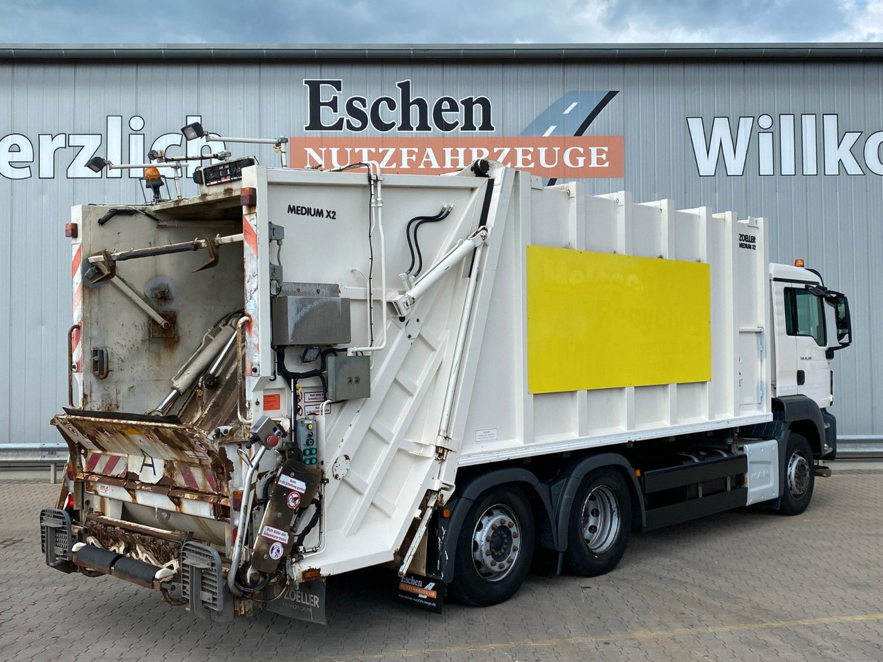 MAN TGS 26.320 6x2-4 | Zöller Medium X2EC24*3x Sitze - Камион за ѓубре: слика 5 MAN TGS 26.320 6x2-4 | Zöller Medium X2EC24*3x Sitze - Камион за ѓубре: слика 5