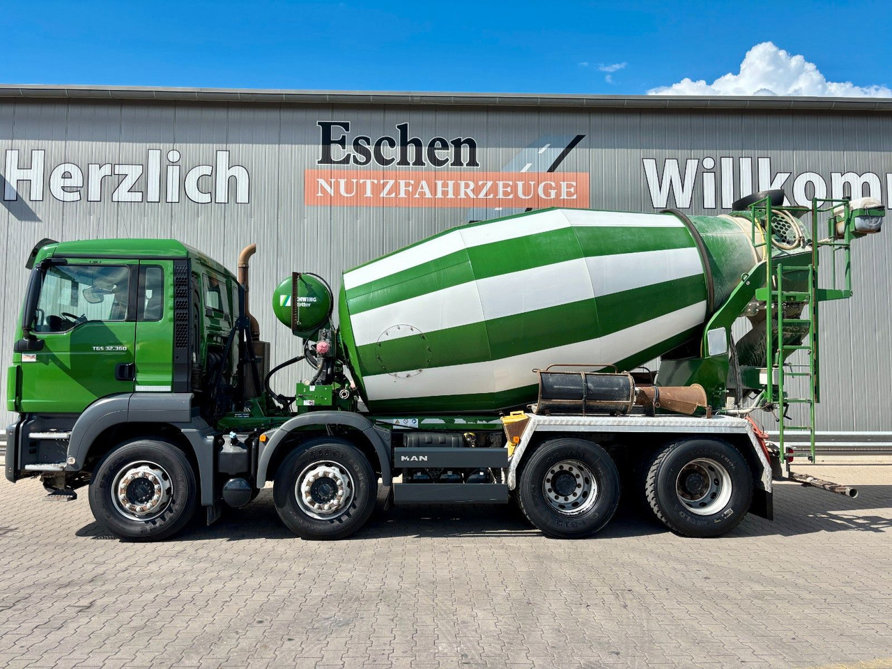 MAN TGS 32.360 8x4 BB | 9m³ Stetter*Automatik*Kamera - Камион миксер за бетон: слика 2 MAN TGS 32.360 8x4 BB | 9m³ Stetter*Automatik*Kamera - Камион миксер за бетон: слика 2
