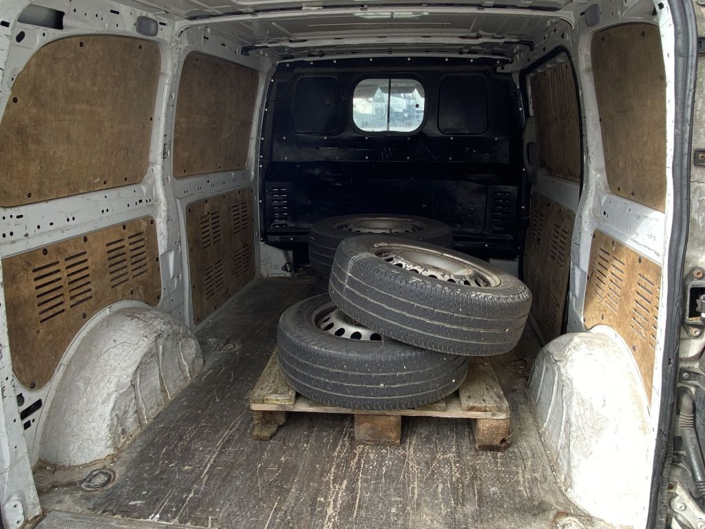 Mercedes-Benz 111 CDI Vito Kompakt Kastenwagen Seitentür - Мало комбе: слика 3 Mercedes-Benz 111 CDI Vito Kompakt Kastenwagen Seitentür - Мало комбе: слика 3