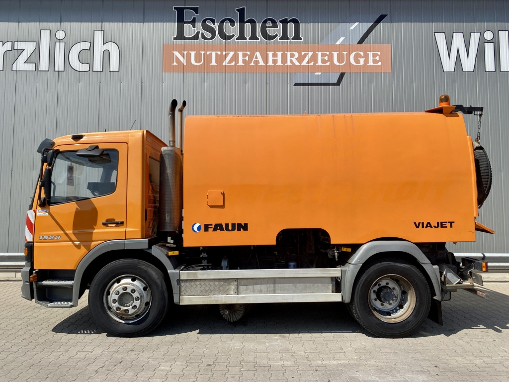 Mercedes-Benz 1523 L - Возило за метење: слика 2 Mercedes-Benz 1523 L - Возило за метење: слика 2