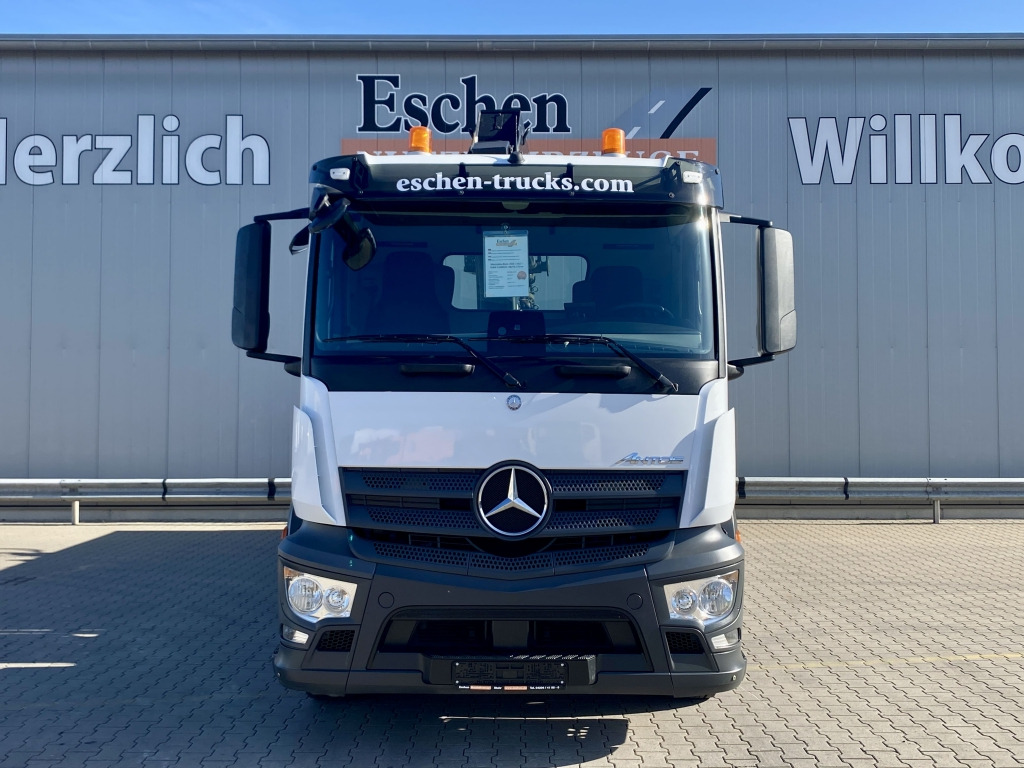 Камион со платформа, Камион со кран Mercedes-Benz 2533 L 6x2 / HIAB X-HIDUO 188/ES-3 Kran: слика 9