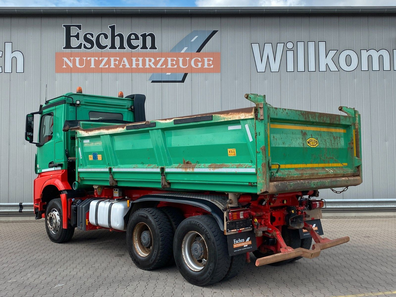 Mercedes-Benz Arocs 2652 6x4B MEILLER Bordmatik*Blatt*Retarder - Кипер: слика 4 Mercedes-Benz Arocs 2652 6x4B MEILLER Bordmatik*Blatt*Retarder - Кипер: слика 4