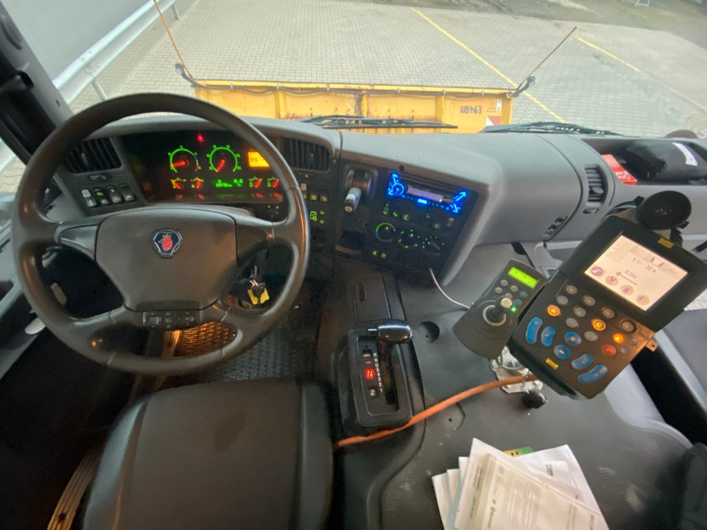 Машина за чистење снег Scania P 230 | Winterdienst*Salzstreuer/Küpper-Weisser: слика 17