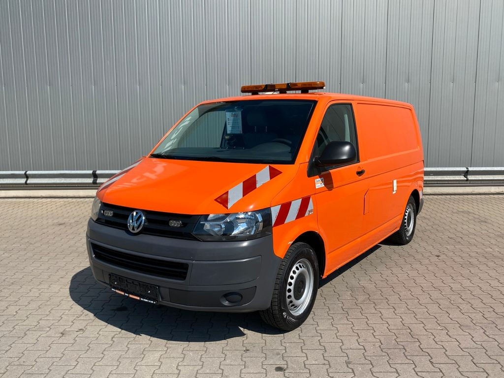 Volkswagen T5 Kanalfahrzeug | IBAK-Anlage*Schiebetür*Klima - Минибус, Патничко комбе: слика 2 Volkswagen T5 Kanalfahrzeug | IBAK-Anlage*Schiebetür*Klima - Минибус, Патничко комбе: слика 2