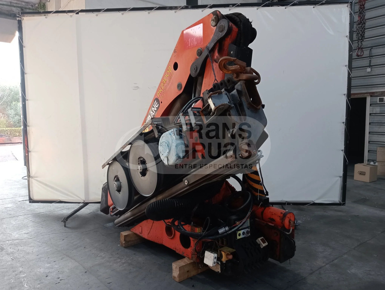 Grúa hidráulica Palfinger PK 23002 - Кран за натоварување: слика 2 Grúa hidráulica Palfinger PK 23002 - Кран за натоварување: слика 2
