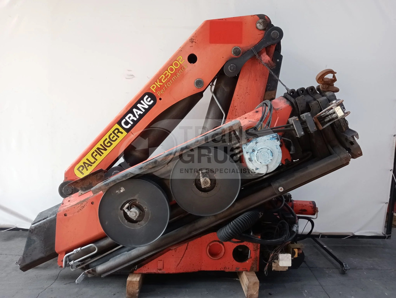 Grúa hidráulica Palfinger PK 23002 - Кран за натоварување: слика 1 Grúa hidráulica Palfinger PK 23002 - Кран за натоварување: слика 1