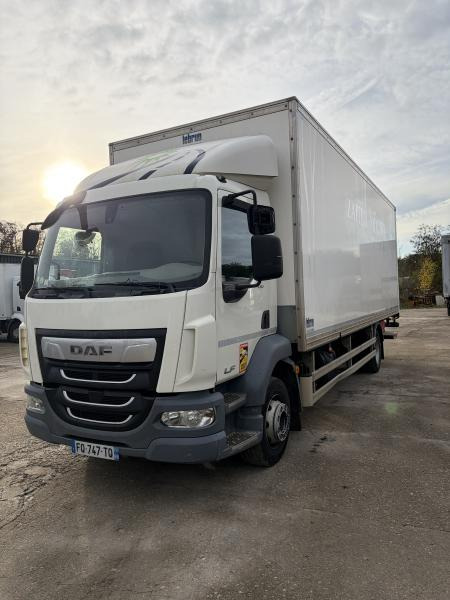 DAF LF 210 - Камион сандучар: слика 2 DAF LF 210 - Камион сандучар: слика 2