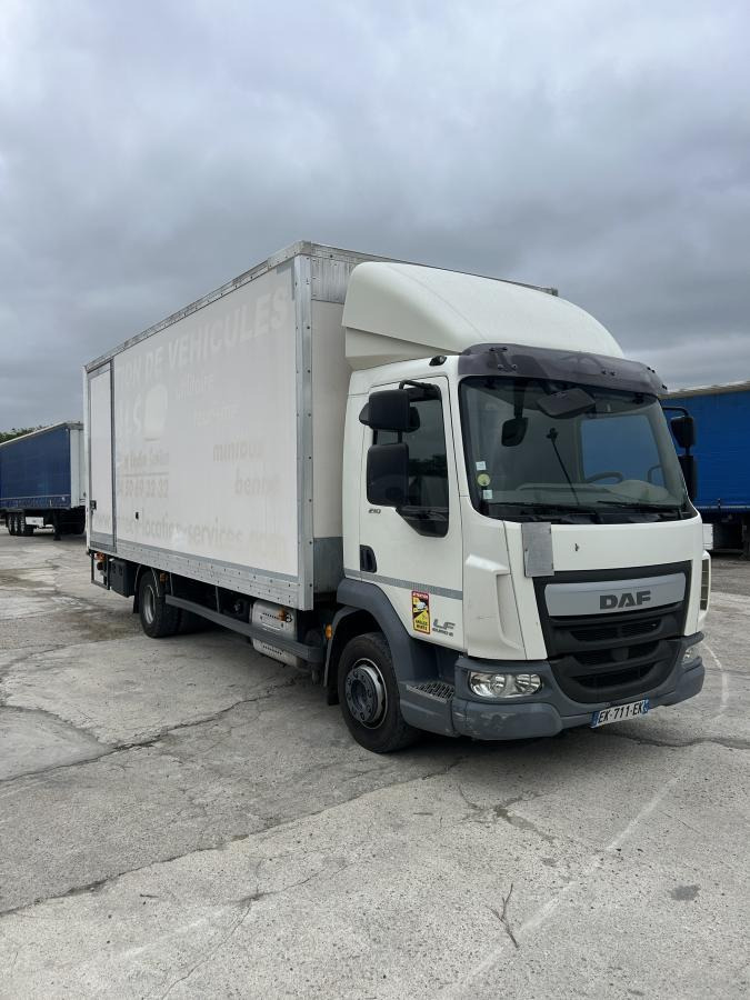 DAF LF 210 - Камион сандучар: слика 1 DAF LF 210 - Камион сандучар: слика 1