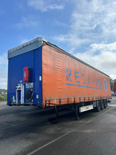 Fliegl - Полуприколка со церада: слика 1 Fliegl - Полуприколка со церада: слика 1