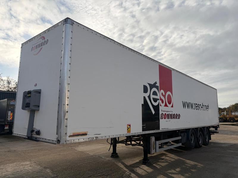 Fruehauf - Полуприколка сандучар: слика 5 Fruehauf - Полуприколка сандучар: слика 5