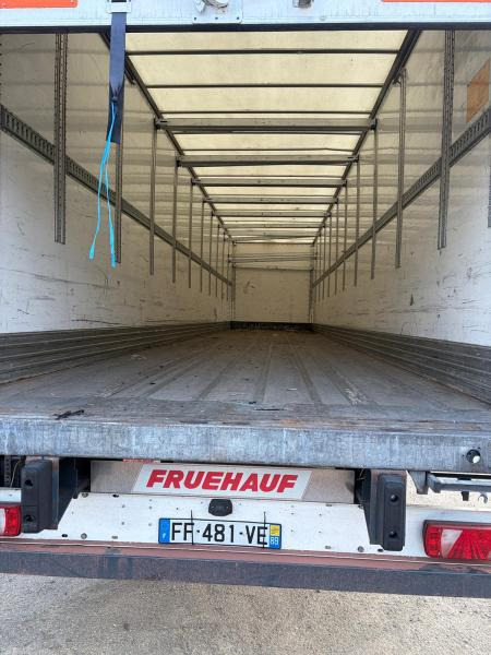 Полуприколка сандучар Fruehauf: слика 8 Полуприколка сандучар Fruehauf: слика 8