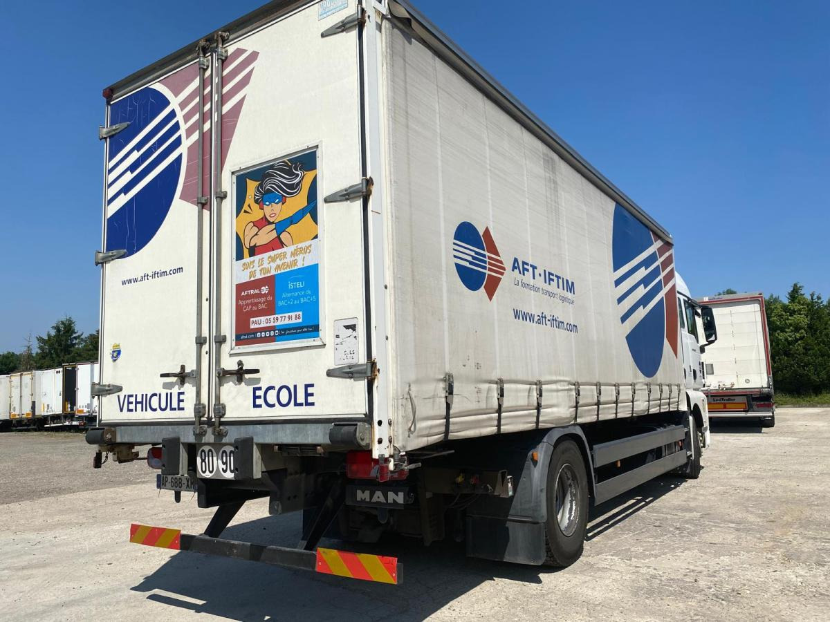 MAN TGX 18.360 - Камион со церада: слика 4 MAN TGX 18.360 - Камион со церада: слика 4