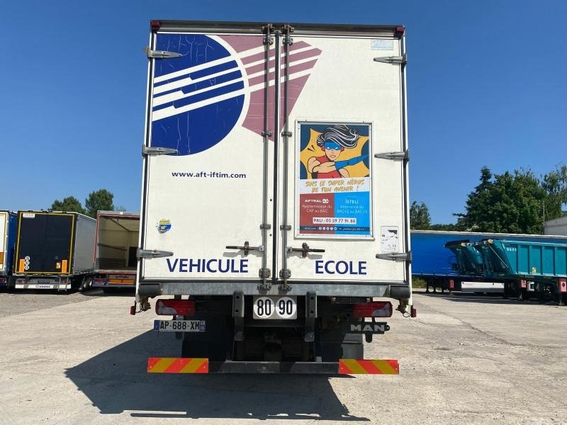 MAN TGX 18.360 - Камион со церада: слика 3 MAN TGX 18.360 - Камион со церада: слика 3