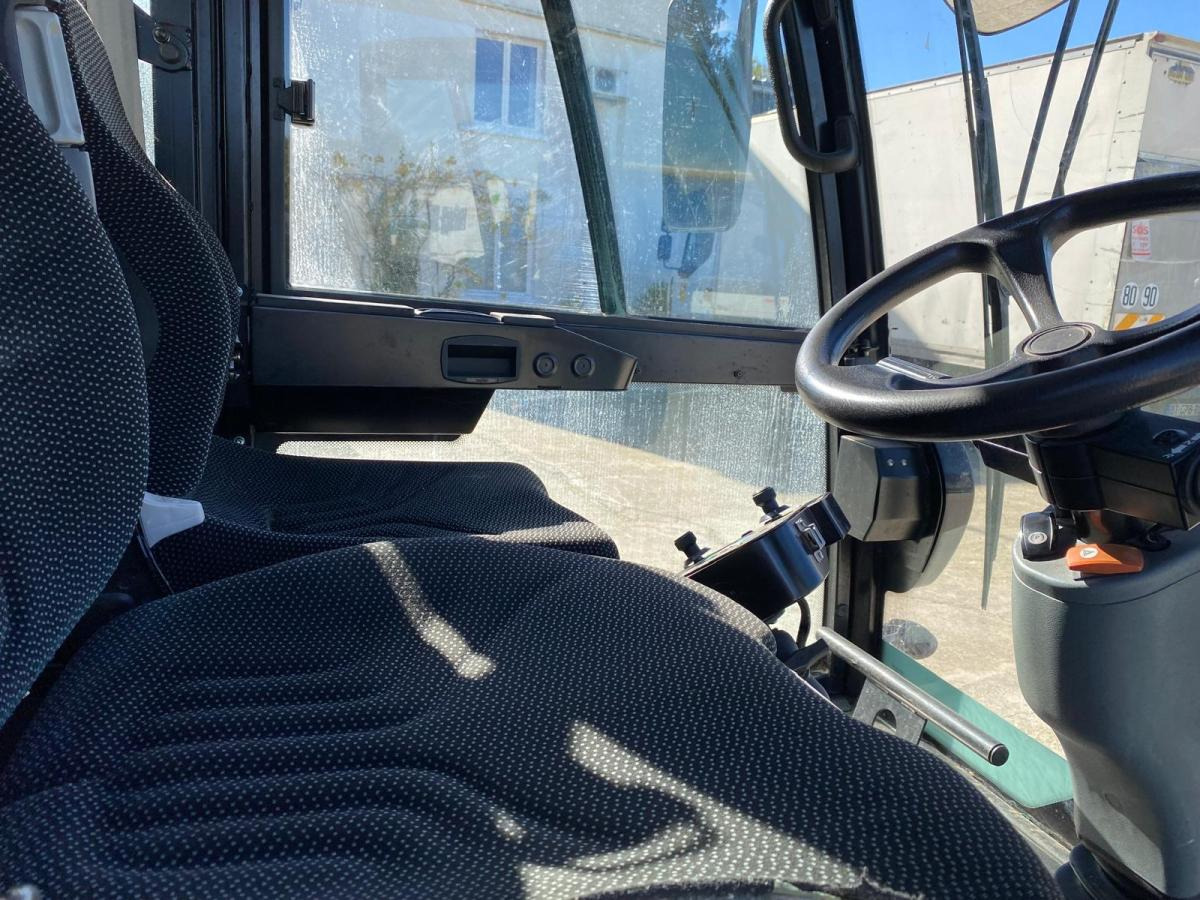 Mathieu Azura MC210 - Возило за метење: слика 5 Mathieu Azura MC210 - Возило за метење: слика 5