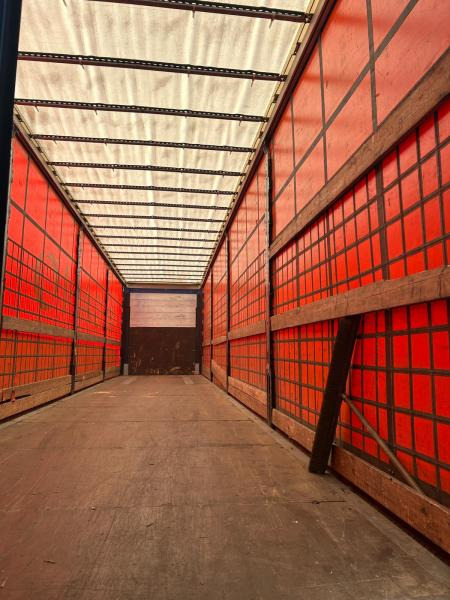 Schmitz Cargobull - Полуприколка со церада: слика 3 Schmitz Cargobull - Полуприколка со церада: слика 3