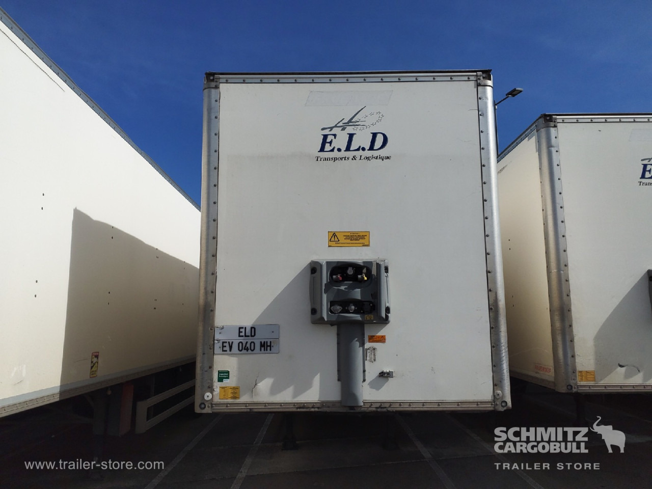 Полуприколка сандучар FRUEHAUF Dryfreight Standard Roller shutter door: слика 7