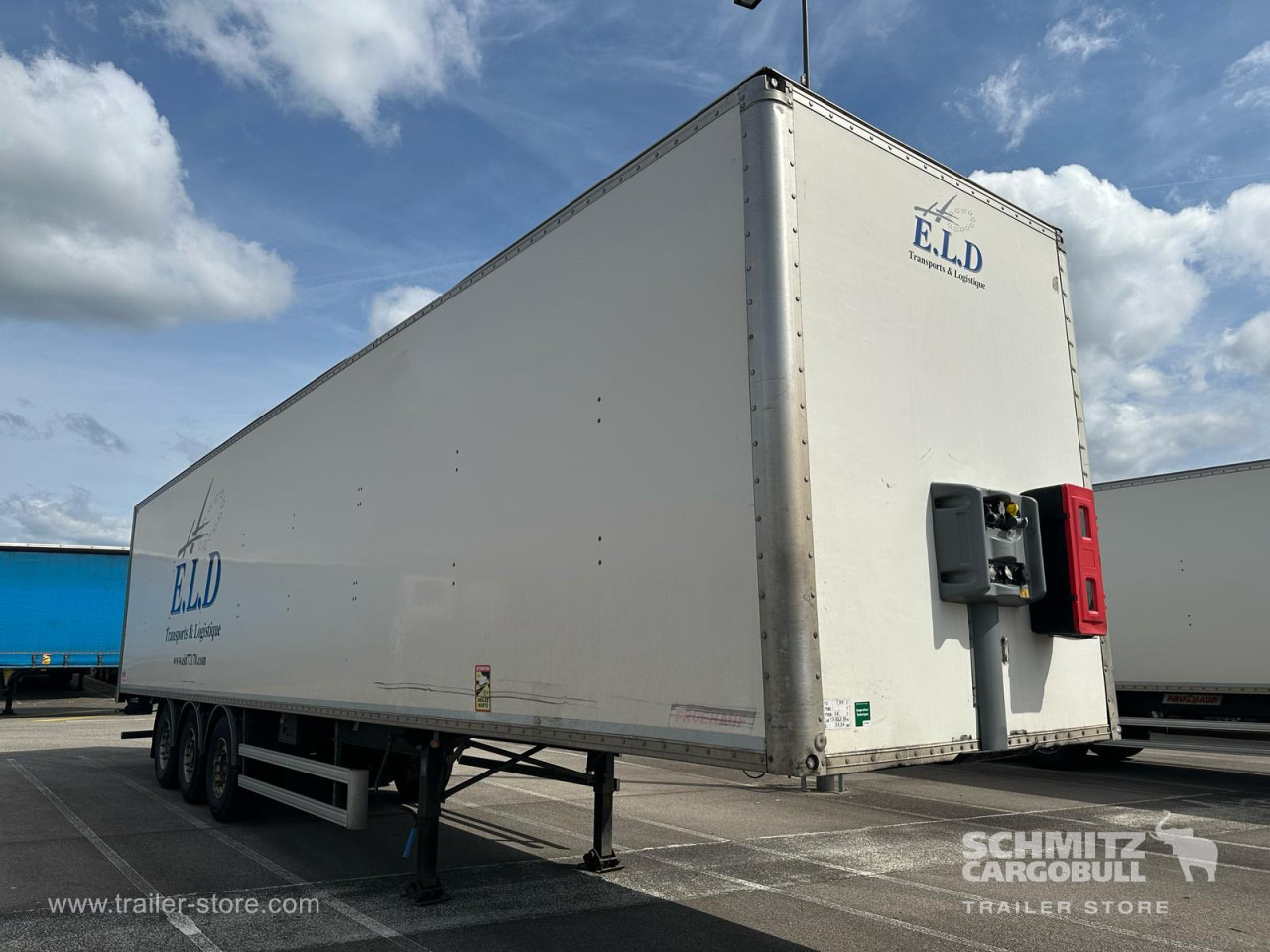 FRUEHAUF Dryfreight Standard Roller shutter door - Полуприколка сандучар: слика 1 FRUEHAUF Dryfreight Standard Roller shutter door - Полуприколка сандучар: слика 1