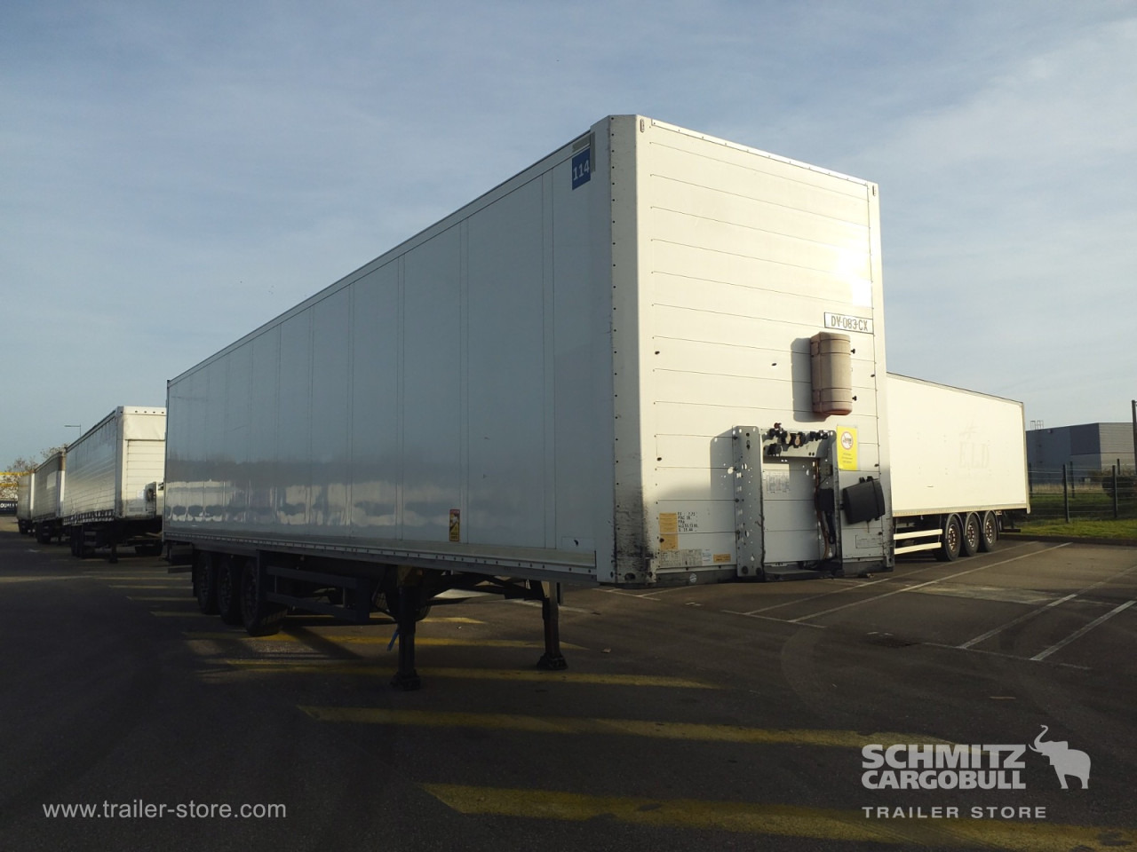 SCHMITZ Dryfreight Standard Double deck - Полуприколка сандучар: слика 4 SCHMITZ Dryfreight Standard Double deck - Полуприколка сандучар: слика 4