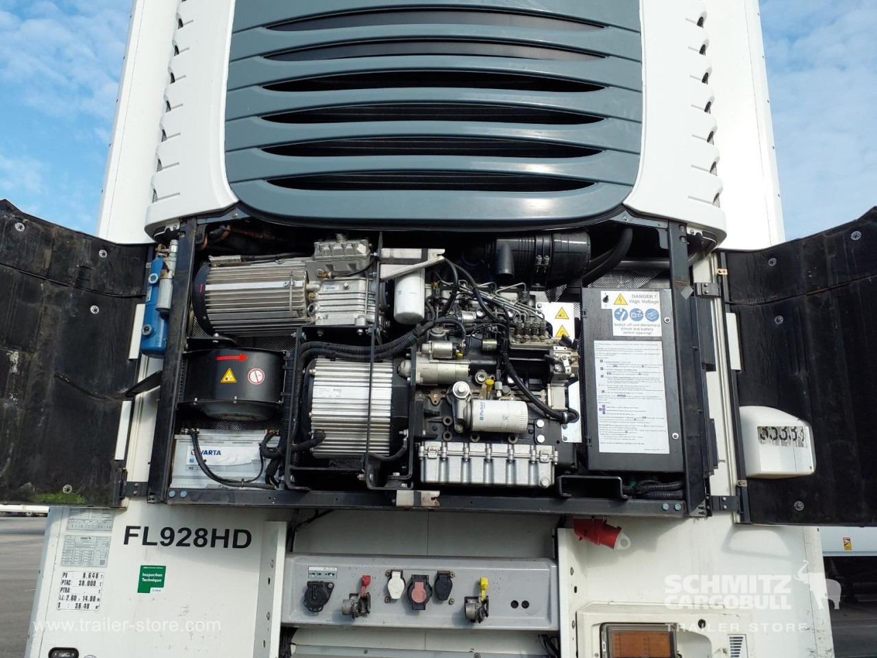 SCHMITZ Reefer Standard - Изотермална полуприколка: слика 2 SCHMITZ Reefer Standard - Изотермална полуприколка: слика 2