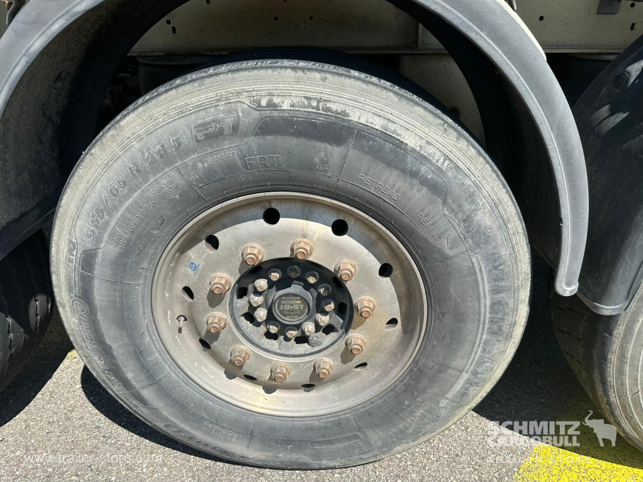 SCHMITZ Tipper Alu-square sided body 28m³ - Кипер полуприколка: слика 3 SCHMITZ Tipper Alu-square sided body 28m³ - Кипер полуприколка: слика 3