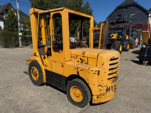 Hyster H 70 C - Телескопски ракувач: слика 4 Hyster H 70 C - Телескопски ракувач: слика 4