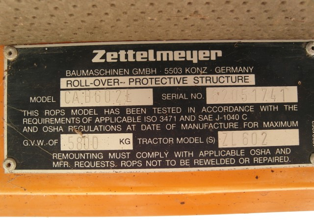 Kabine Zettelmeyer ZL 602 - Кабина и ентериер за Градежна машина: слика 5 Kabine Zettelmeyer ZL 602 - Кабина и ентериер за Градежна машина: слика 5