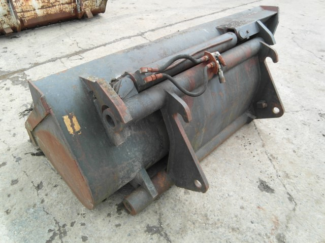 Seitenkippschaufel - Корпа за натоварувач: слика 4 Seitenkippschaufel - Корпа за натоварувач: слика 4