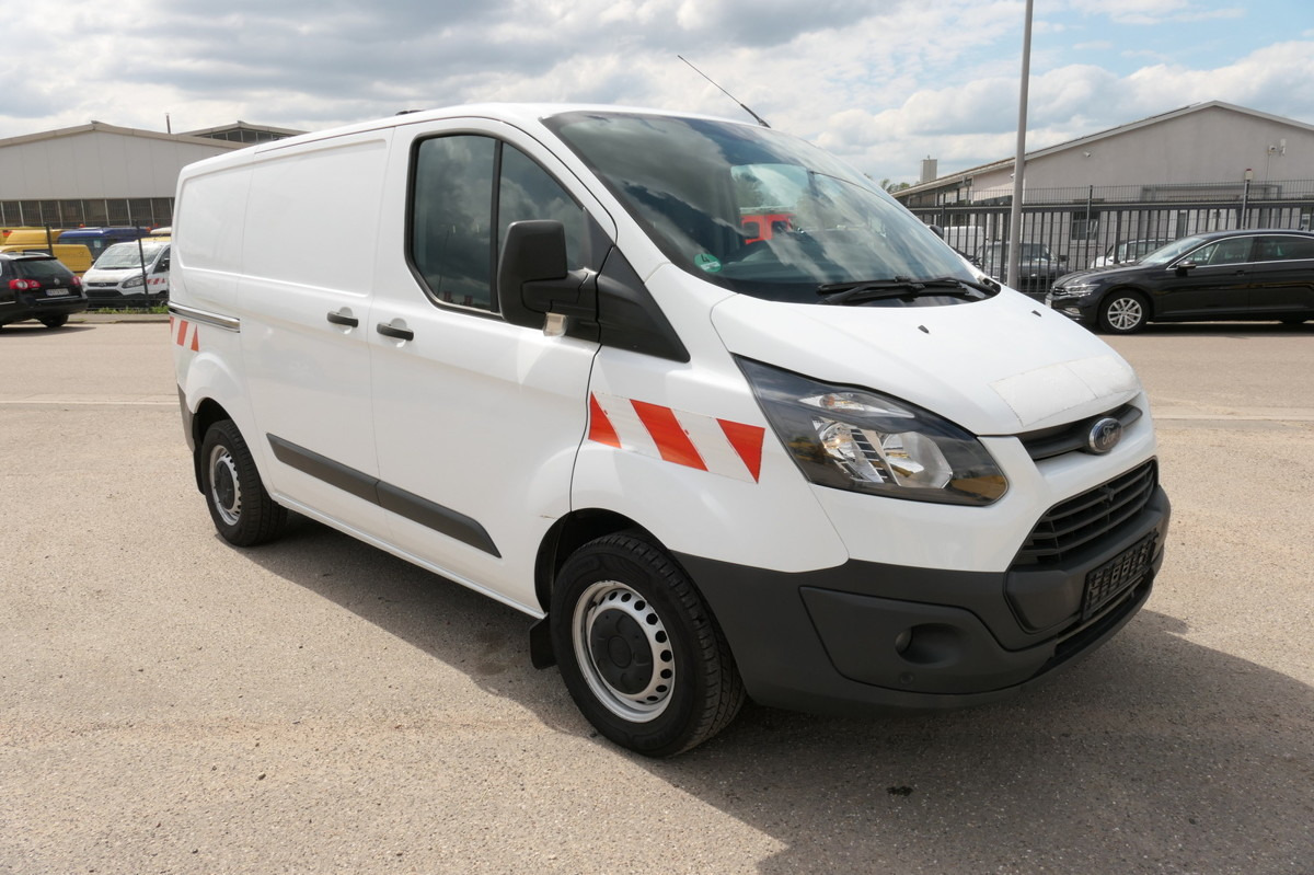 FORD Transit Custom 290 2.0 TDCi - Мало комбе: слика 3 FORD Transit Custom 290 2.0 TDCi - Мало комбе: слика 3