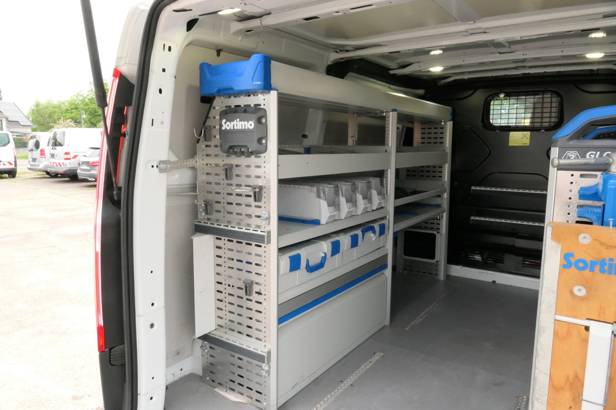 Мало комбе FORD Transit Custom 290 2.0 TDCi KLIMA WERKSTATTEINBA: слика 6