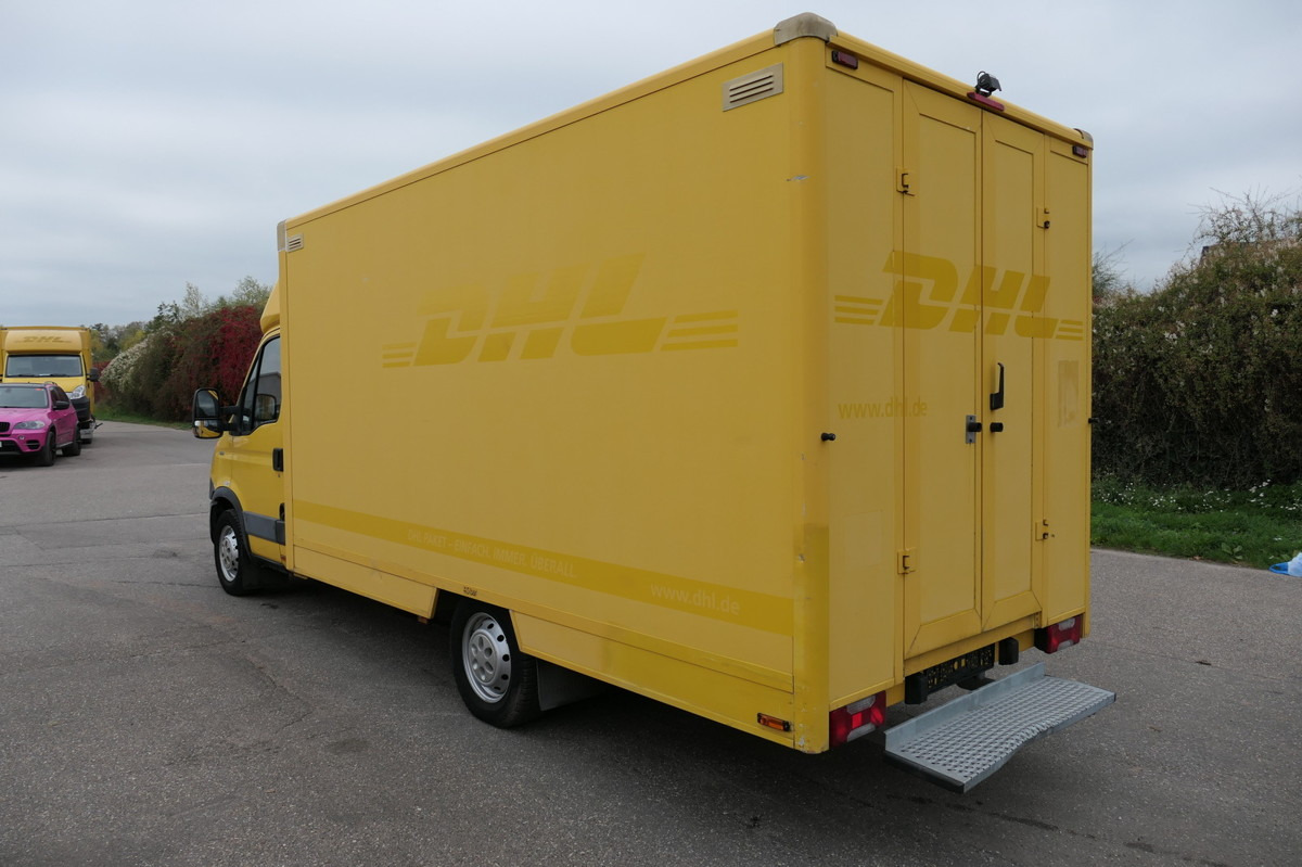 IVECO Daily 35 S11 C30C AUTOMATIK KAMERA MAXI KAMERA R - Комбе фургон: слика 4 IVECO Daily 35 S11 C30C AUTOMATIK KAMERA MAXI KAMERA R - Комбе фургон: слика 4