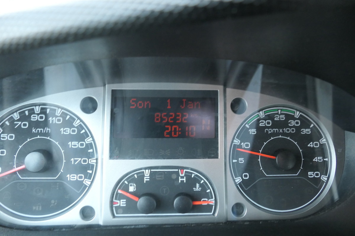 Комбе фургон IVECO Daily 35 S11 C30C AUTOMATIK KAMERA MAXI Regale D: слика 12