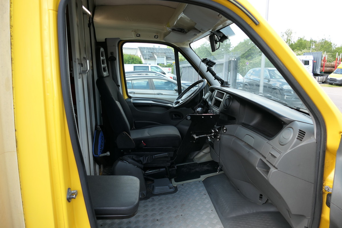 IVECO Daily 35 S11 C30C AUTOMATIK KAMERA MAXI Regale L - Комбе фургон: слика 5 IVECO Daily 35 S11 C30C AUTOMATIK KAMERA MAXI Regale L - Комбе фургон: слика 5