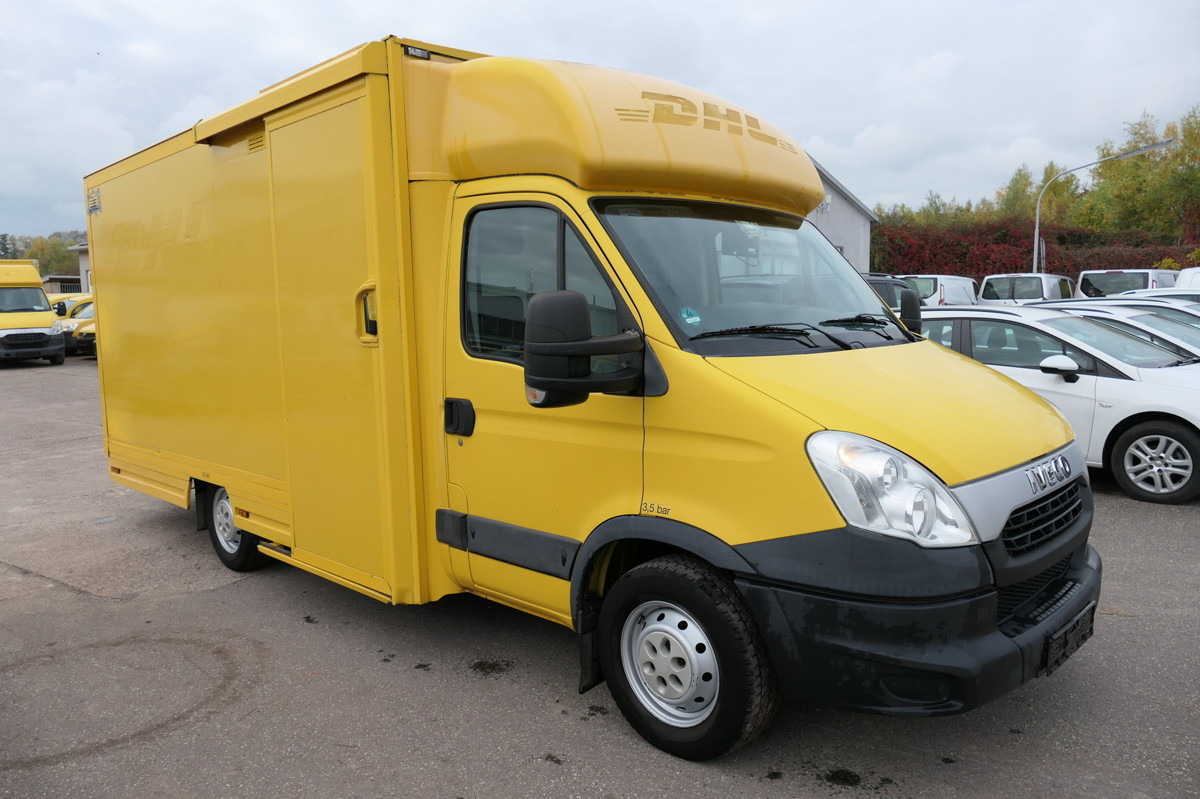 IVECO Daily 35 S11 C30C AUTOMATIK KAMERA Regale LUFT D - Комбе фургон: слика 2 IVECO Daily 35 S11 C30C AUTOMATIK KAMERA Regale LUFT D - Комбе фургон: слика 2