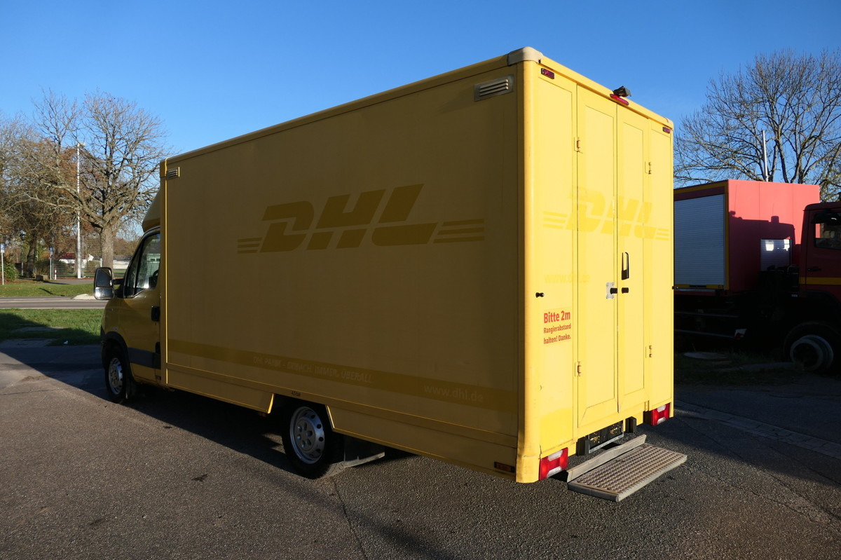 IVECO Daily 35 S11 C30C AUTOMATIK KAMERA Regale LUFT D - Комбе фургон: слика 3 IVECO Daily 35 S11 C30C AUTOMATIK KAMERA Regale LUFT D - Комбе фургон: слика 3