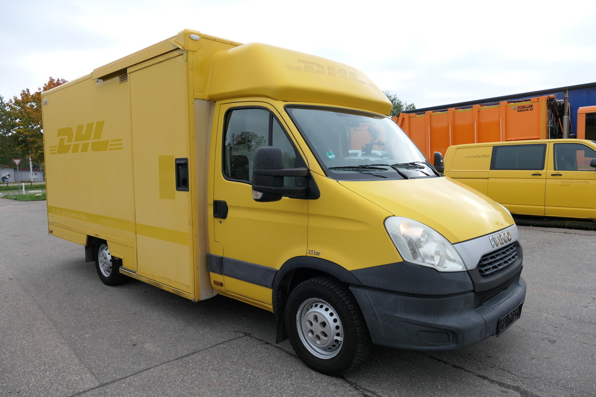 IVECO Daily 35 S11 C30C AUTOMATIK KAMERA Regale LUFT D - Комбе фургон: слика 2 IVECO Daily 35 S11 C30C AUTOMATIK KAMERA Regale LUFT D - Комбе фургон: слика 2