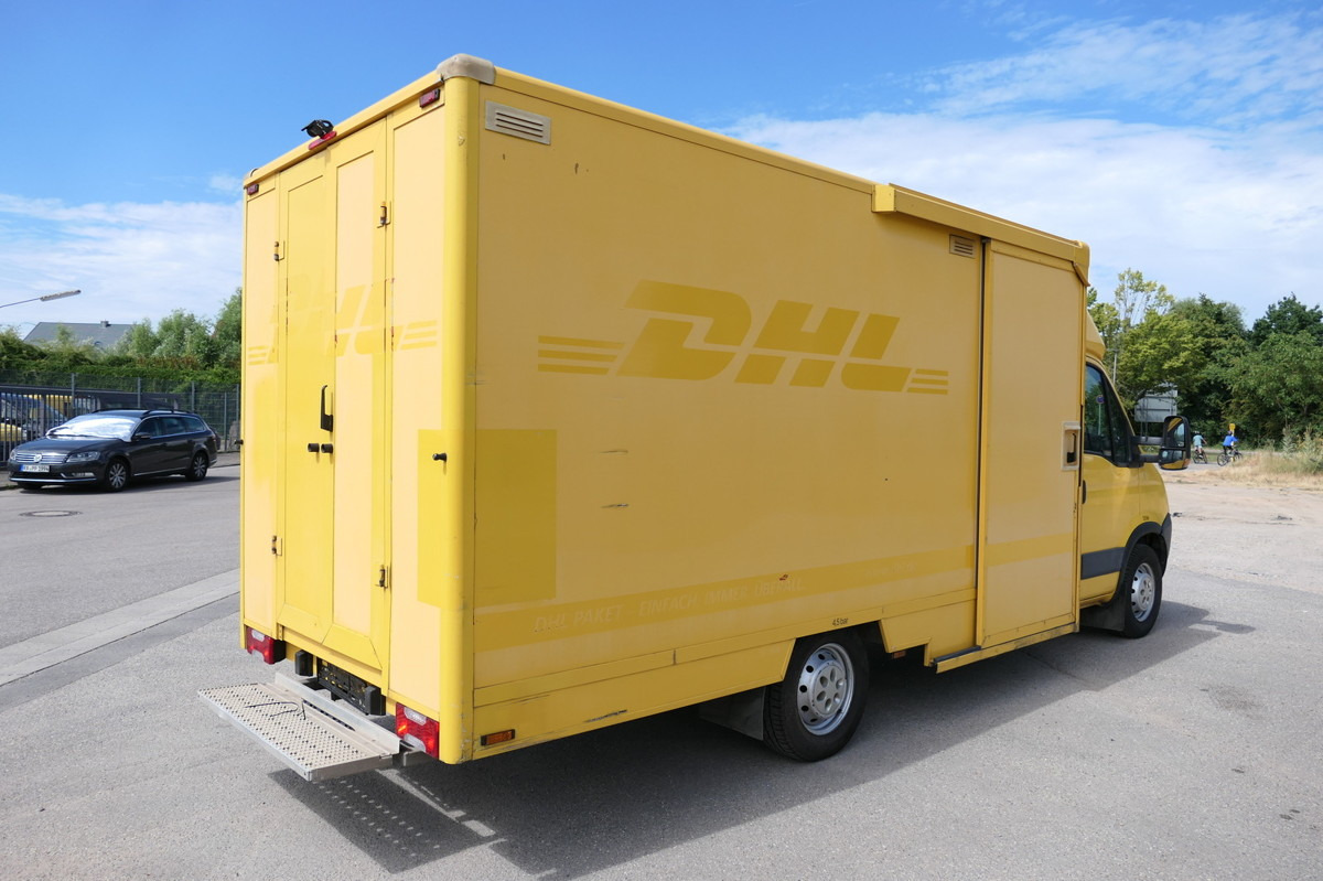 IVECO Daily 35 S11 C30C AUTOMATIK KAMERA Regale LUFT - Комбе фургон: слика 4 IVECO Daily 35 S11 C30C AUTOMATIK KAMERA Regale LUFT - Комбе фургон: слика 4