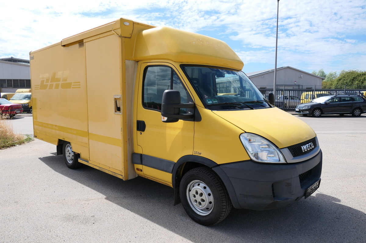 IVECO Daily 35 S11 C30C AUTOMATIK KAMERA Regale LUFT - Комбе фургон: слика 3 IVECO Daily 35 S11 C30C AUTOMATIK KAMERA Regale LUFT - Комбе фургон: слика 3
