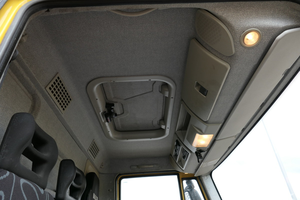 Камион сандучар IVECO EuroCargo ML 120 E28/P AHK LBW Koffer 7,00x2,44x: слика 7