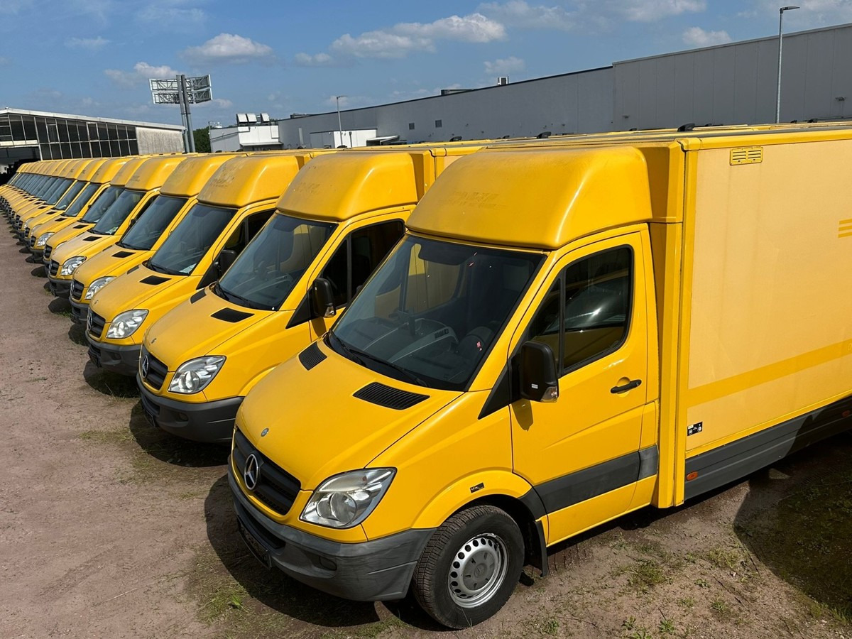 MERCEDES-BENZ SPRINTER 310 CDI MAXI EURO-5 KOFFER DURCHGANG RE - Комбе фургон: слика 1 MERCEDES-BENZ SPRINTER 310 CDI MAXI EURO-5 KOFFER DURCHGANG RE - Комбе фургон: слика 1